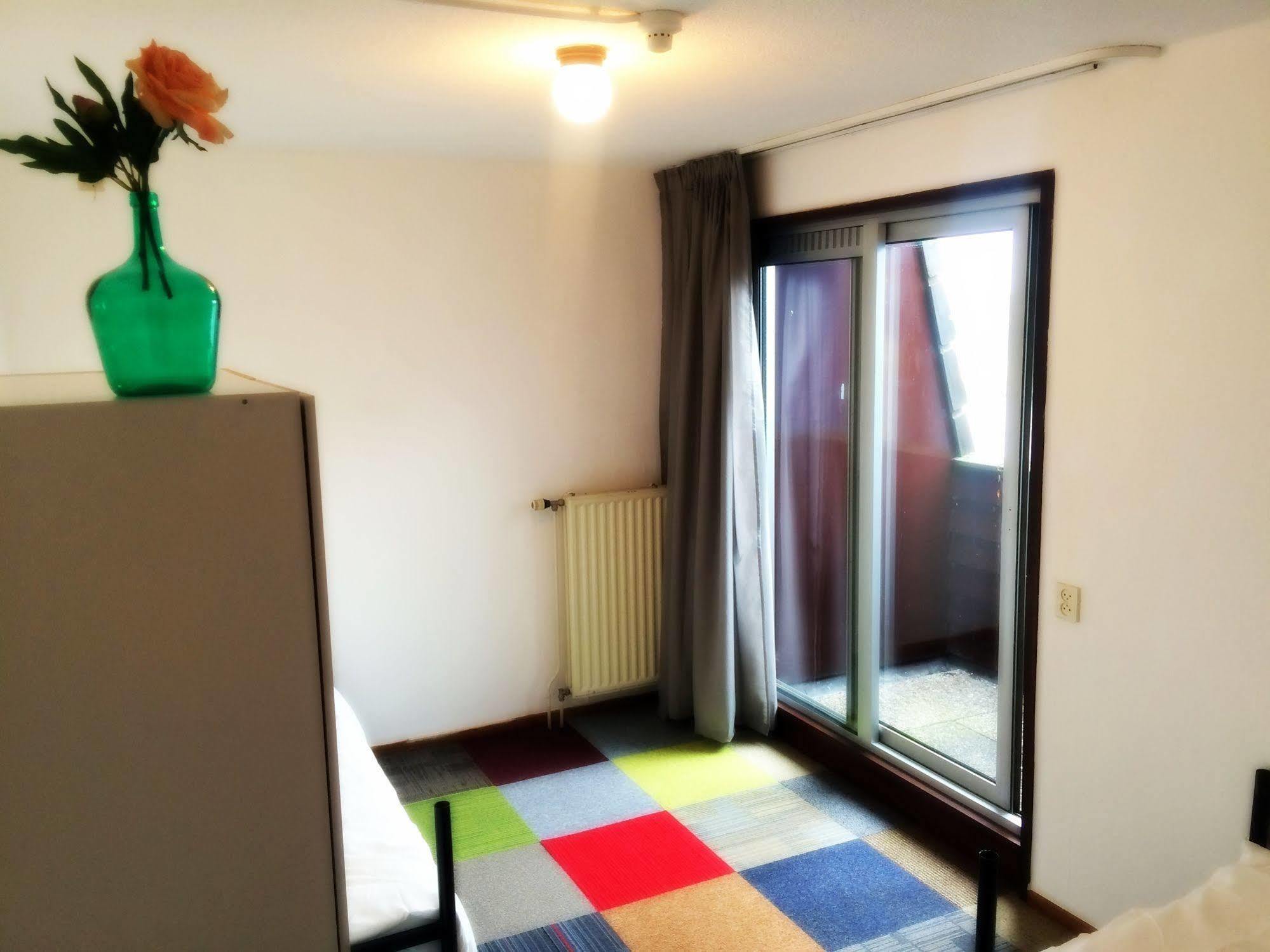 The Budget Hotel Hazerswoude-Rijndijk Exteriör bild